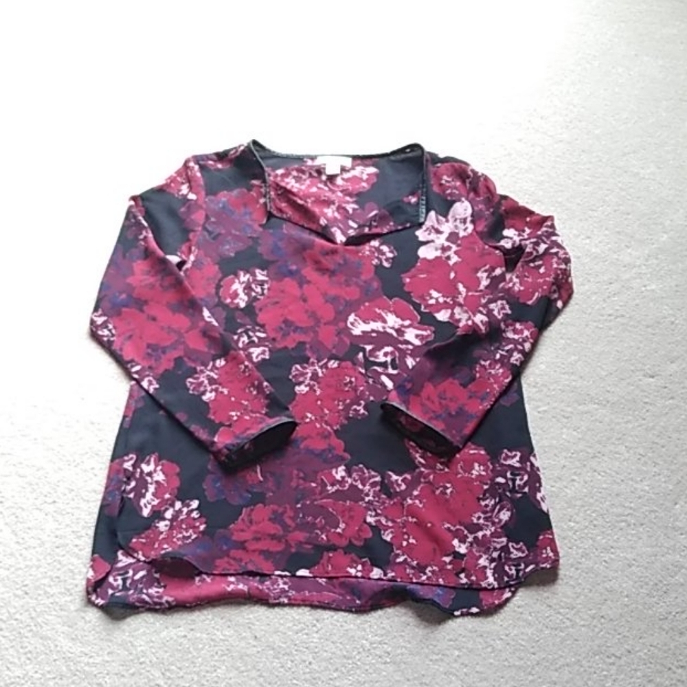 Pretty Ann Taylor LOFT Blouse